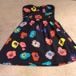 Blue strapless dress